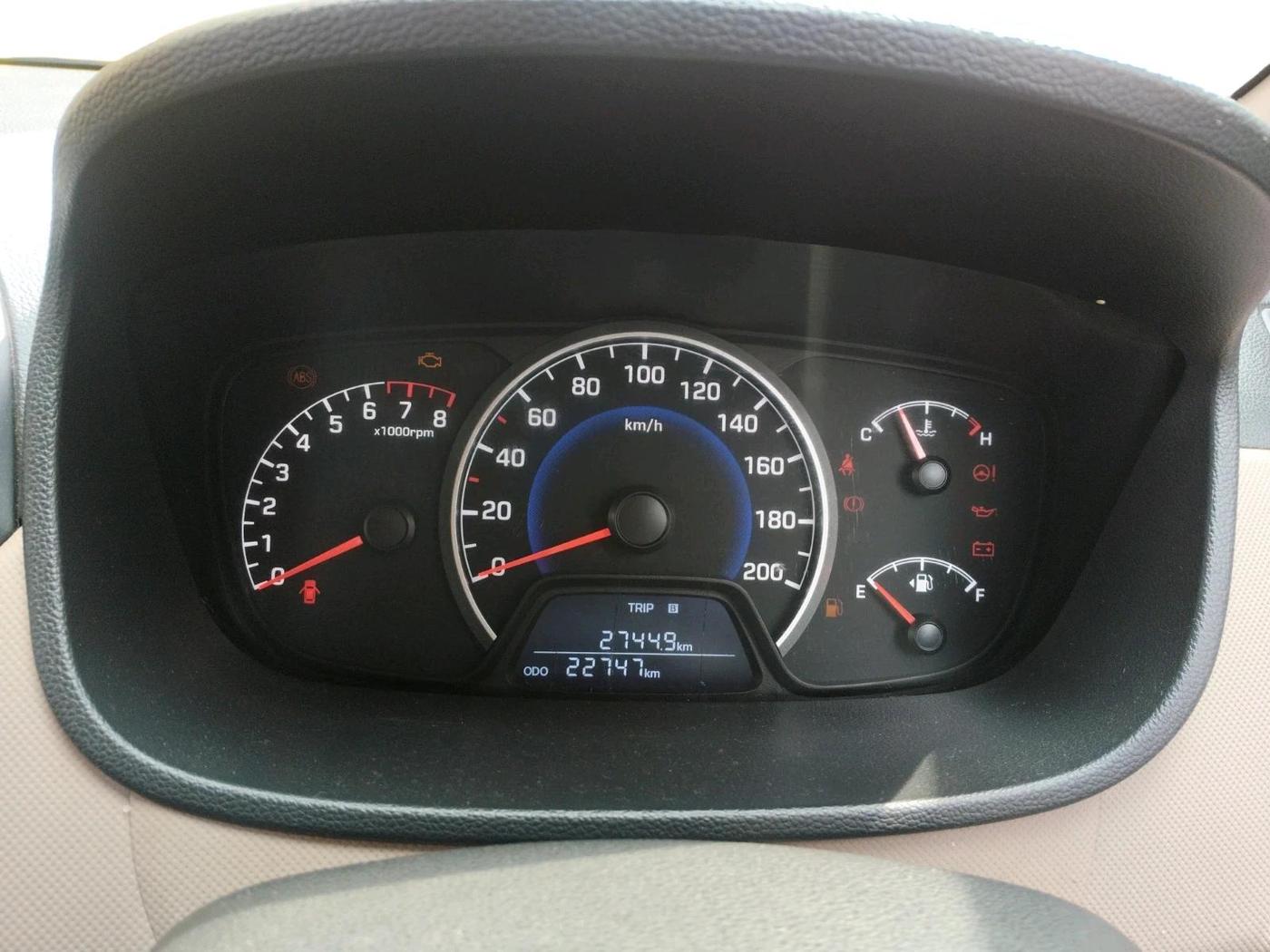2019 Hyundai Grand i10 SPORTZ 1.2 KAPPA VTVT, Petrol, Manual, 22,747 km, interior
