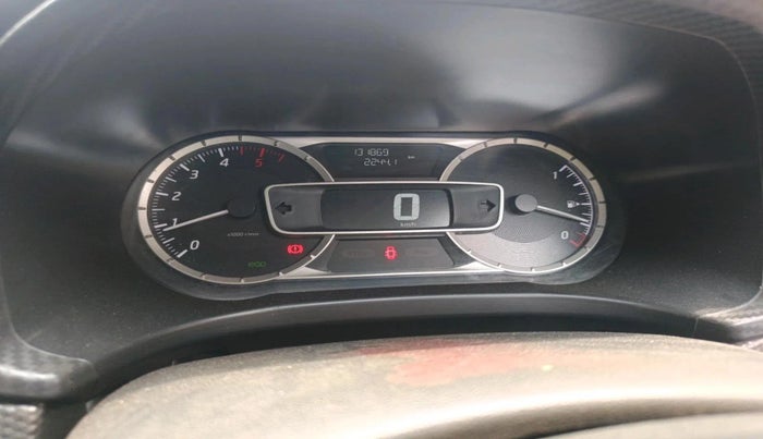 2019 Nissan Kicks XL DIESEL, Diesel, Manual, 1,31,869 km, interior