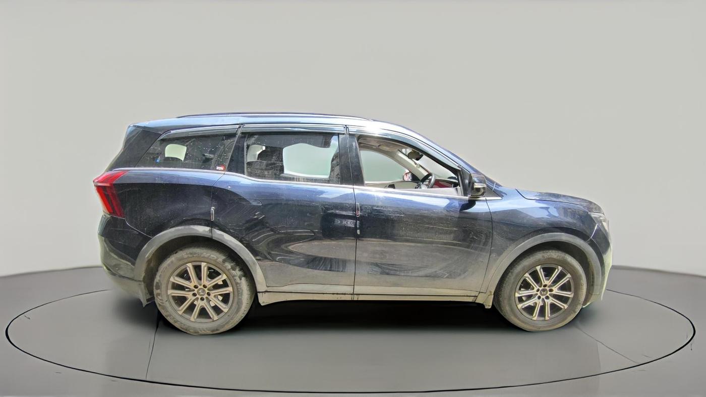 2024 Mahindra XUV700 AX 7 D AT 7 STR, Diesel, Automatic, 51,110 km, exterior