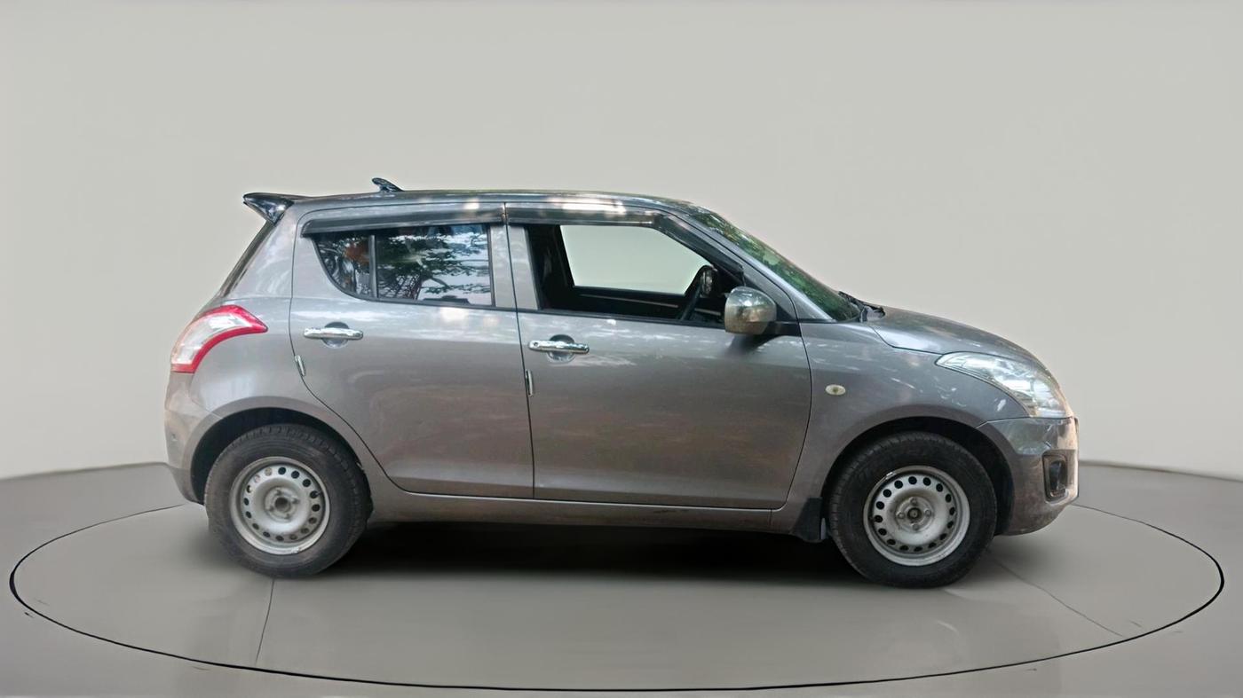 2017 Maruti Swift LXI (O), Petrol, Manual, 63,189 km, exterior