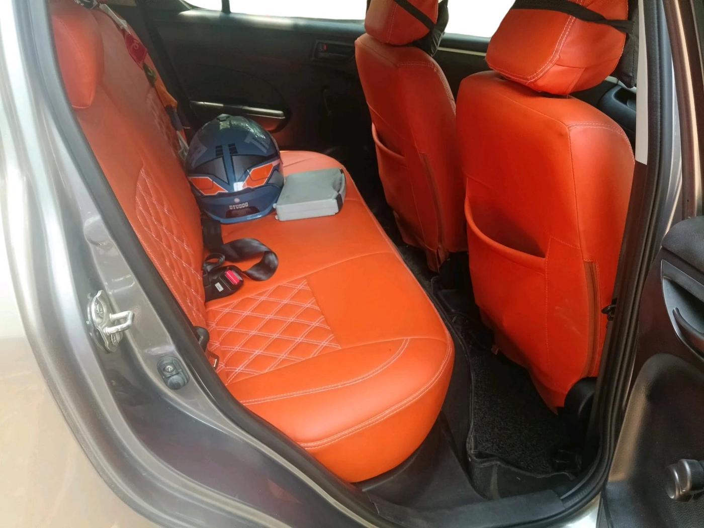 2017 Maruti Swift LXI (O), Petrol, Manual, 63,189 km, interior