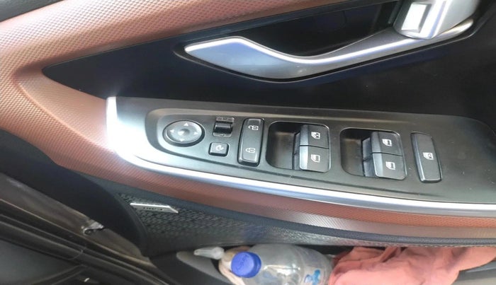 2021 Hyundai ALCAZAR PLATINUM 2.0 MT 7STR, Petrol, Manual, 43,115 km, interior