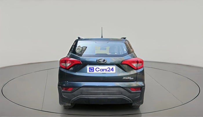 2022 Mahindra XUV300 W6 1.2 PETROL, Petrol, Manual, 19,173 km, exterior