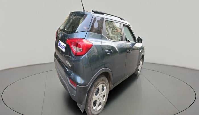 2022 Mahindra XUV300 W6 1.2 PETROL, Petrol, Manual, 19,173 km, exterior