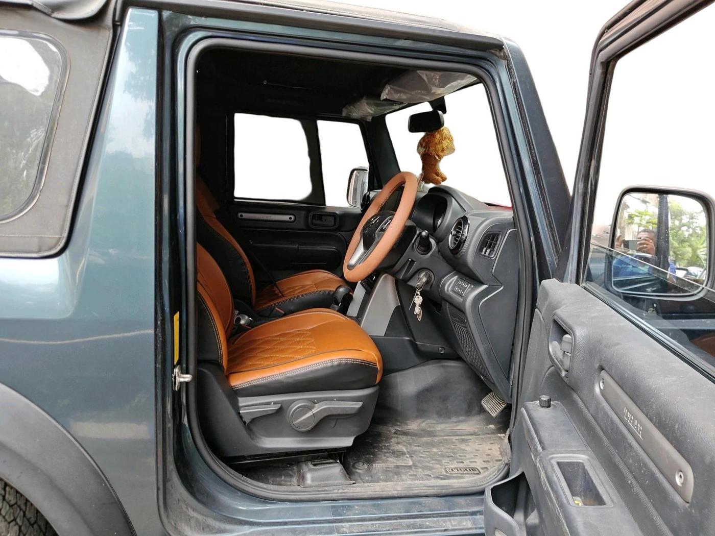 2022 Mahindra Thar LX  P 4WD AT CONVERTIBLE, Petrol, Automatic, 21,141 km, interior