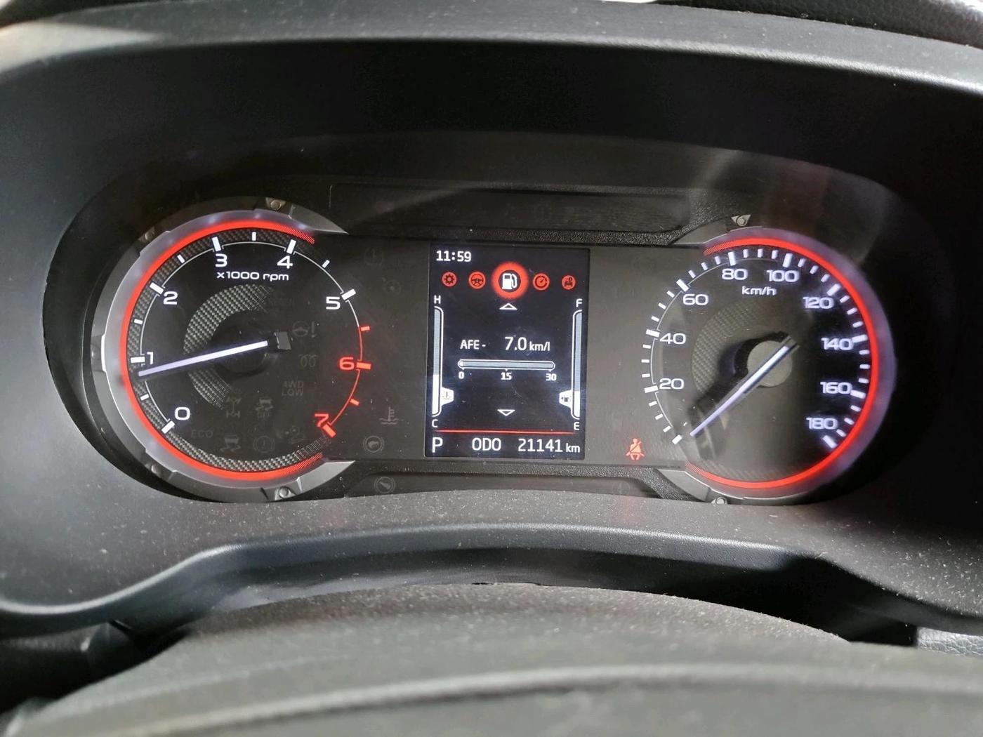 2022 Mahindra Thar LX  P 4WD AT CONVERTIBLE, Petrol, Automatic, 21,141 km, interior