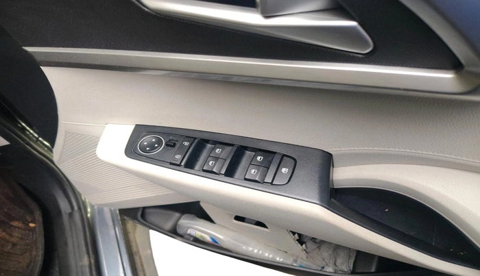 2023 KIA CARENS PRESTIGE 1.5 DIESEL IMT 7 STR, Diesel, Manual, 21,750 km, interior