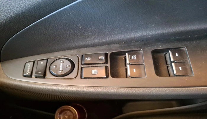 2021 Hyundai Tucson GLS 2WD AT PETROL, Petrol, Automatic, 41,206 km, interior