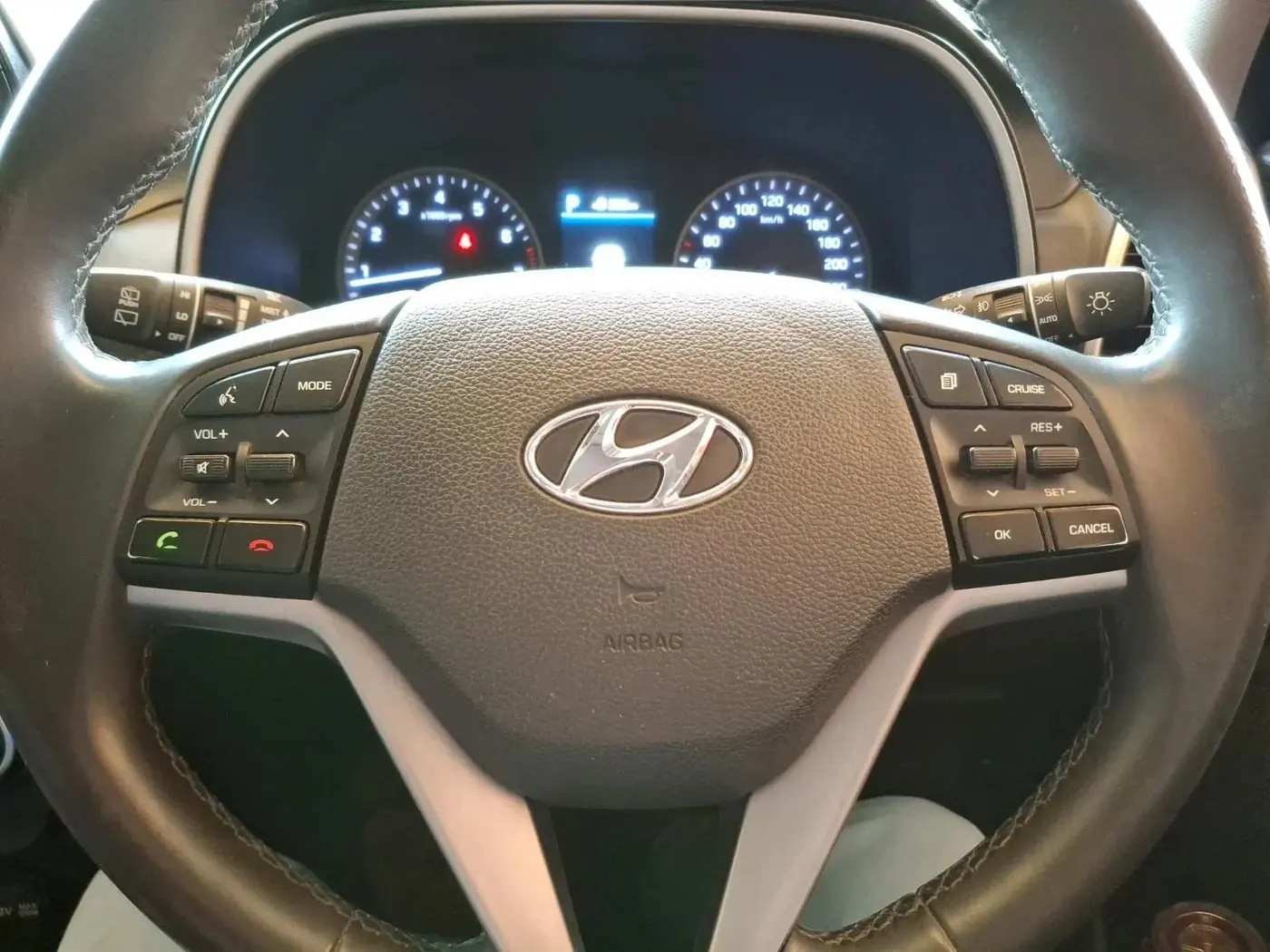 2021 Hyundai Tucson GLS 2WD AT PETROL, Petrol, Automatic, 41,206 km, interior