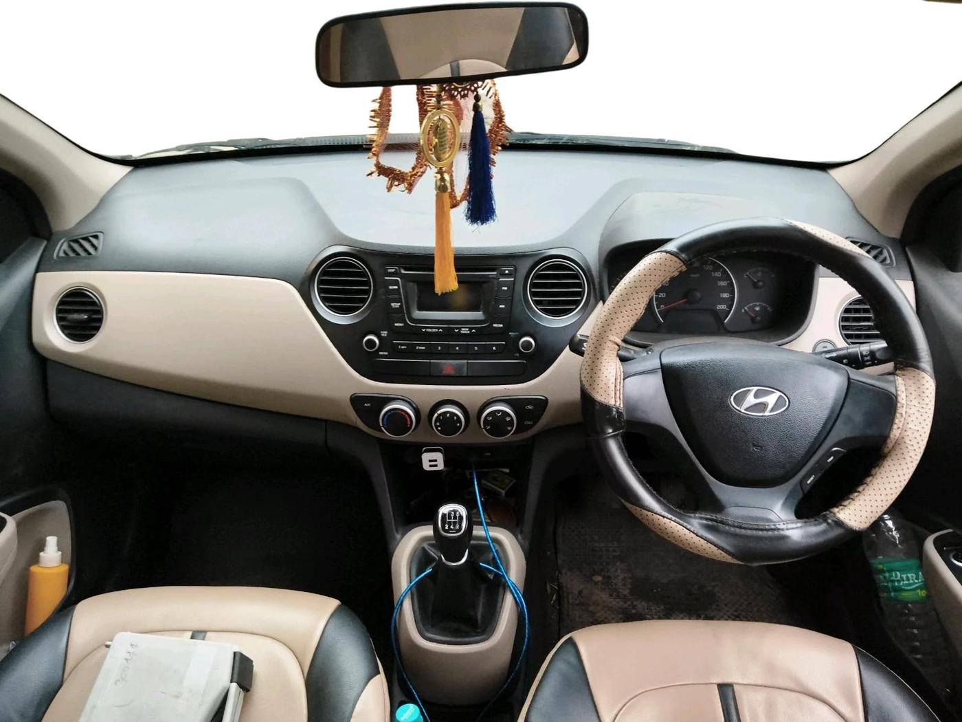 2014 Hyundai Grand i10 SPORTZ 1.2 KAPPA VTVT, Petrol, Manual, 48,814 km, interior