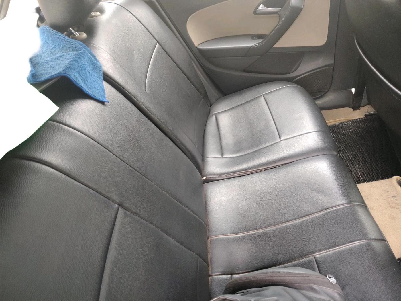 2012 Volkswagen Polo COMFORTLINE 1.2L, Diesel, Manual, 1,68,670 km, interior