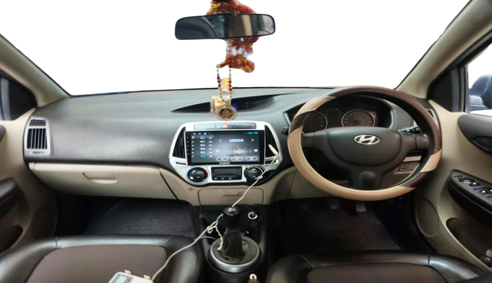 2013 Hyundai i20 MAGNA (O) 1.2, Petrol, Manual, 45,363 km, interior