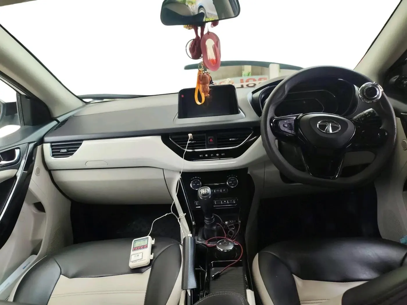 2021 Tata NEXON XZ PLUS PETROL, Petrol, Manual, 95,255 km, interior
