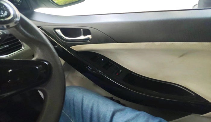 2021 Tata NEXON XZ PLUS PETROL, Petrol, Manual, 95,255 km, interior