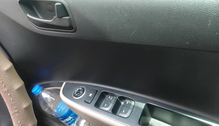 2017 Hyundai Xcent E+, Petrol, Manual, 89,798 km, interior