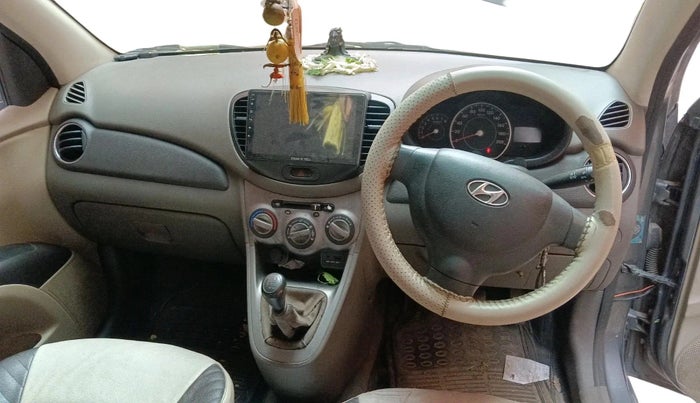 2012 Hyundai i10 SPORTZ 1.2, Petrol, Manual, 80,184 km, interior