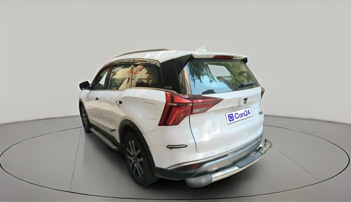 2024 Mahindra XUV700 AX 7 LUXURY D MT 7 STR, Diesel, Manual, 30,895 km, exterior
