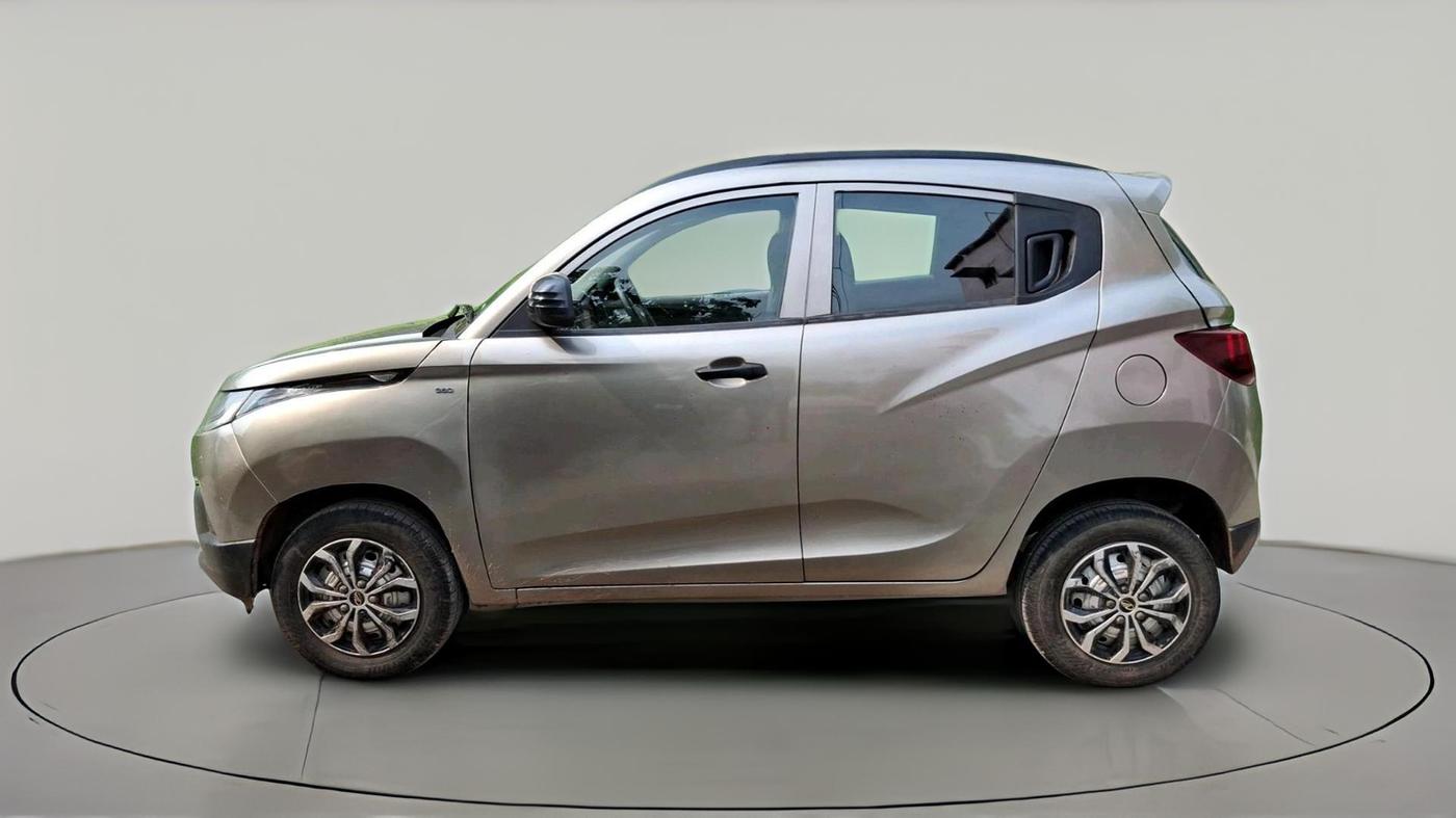 2016 Mahindra Kuv100 K2 PLUS 6 STR, Petrol, Manual, 28,465 km, exterior
