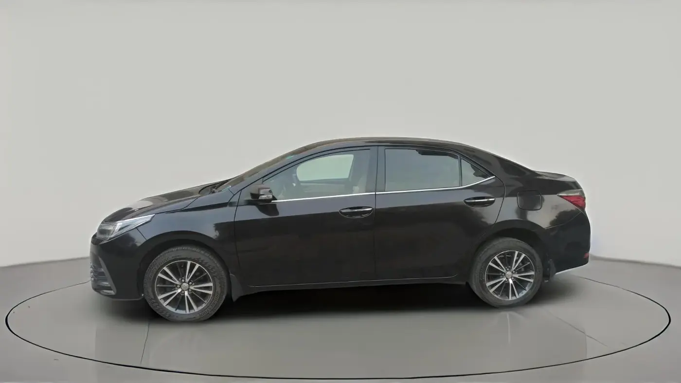 2017 Toyota Corolla Altis VL CVT PETROL, Petrol, Automatic, 65,904 km, exterior