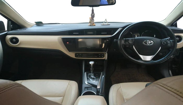 2017 Toyota Corolla Altis VL CVT PETROL, Petrol, Automatic, 65,904 km, interior
