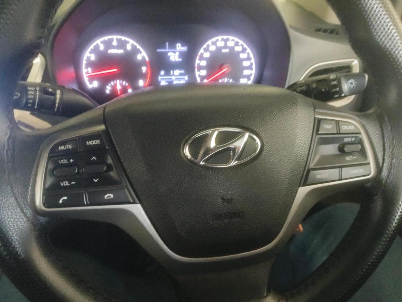 2018 Hyundai Verna 1.4 EX PETROL, Petrol, Manual, 80,421 km, interior