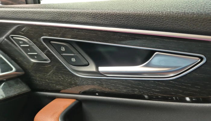 2022 Audi Q7 55 TFSI QUATTRO PREMIUM PLUS, Petrol, Automatic, 38,545 km, interior