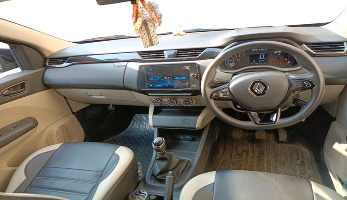 2024 Renault TRIBER RXT, Petrol, Manual, 5,810 km, interior