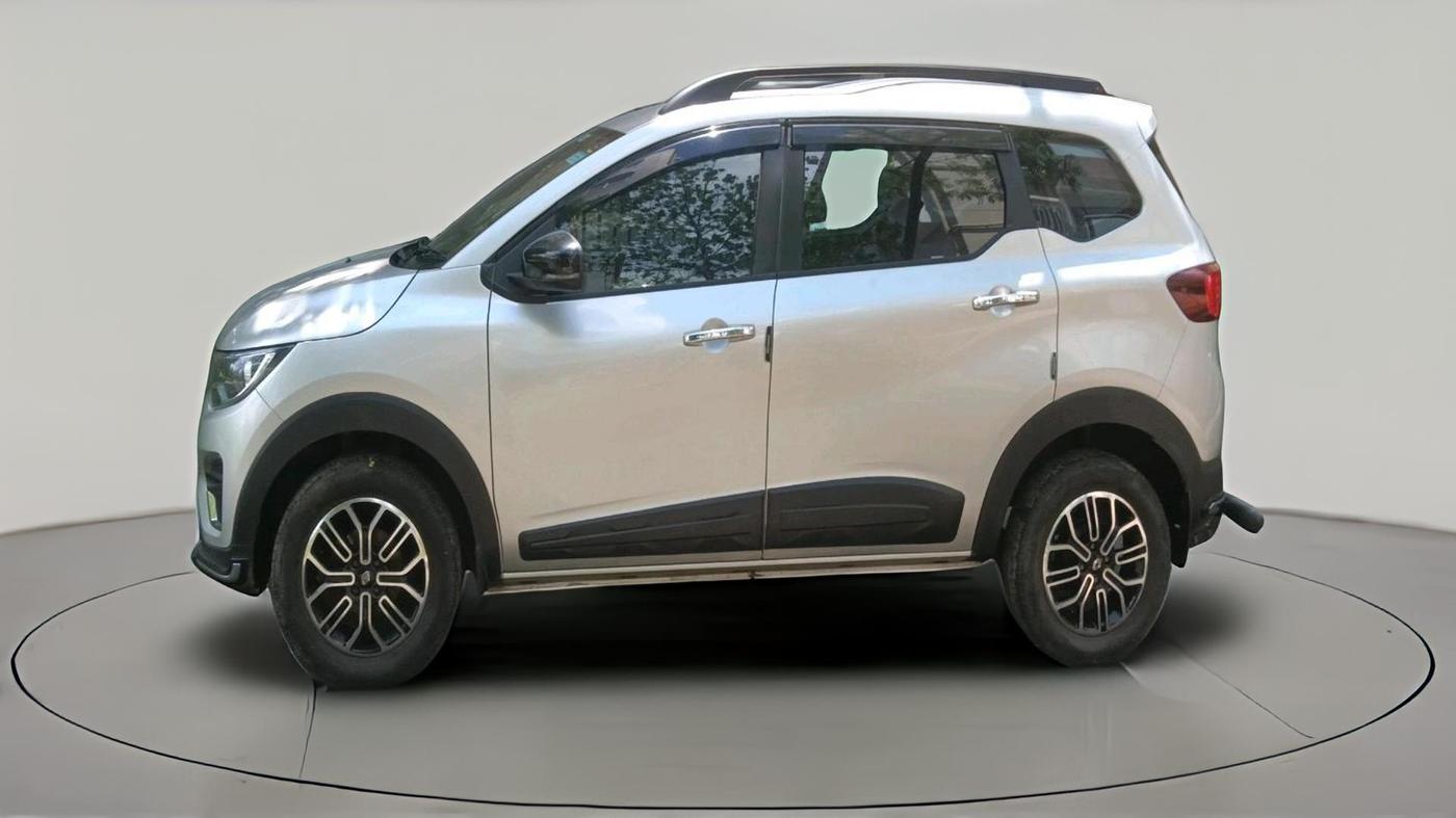 2024 Renault TRIBER RXZ, Petrol, Manual, 30,524 km, exterior