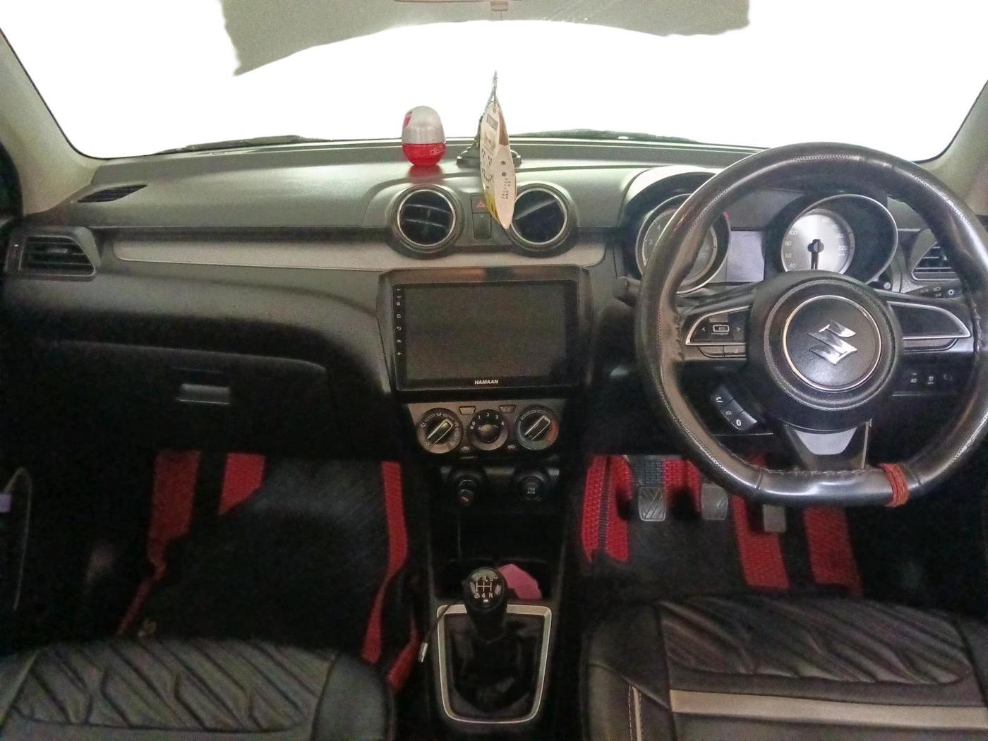 2023 Maruti Swift VXI, Petrol, Manual, 31,653 km, interior