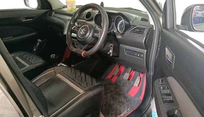 2023 Maruti Swift VXI, Petrol, Manual, 31,653 km, interior