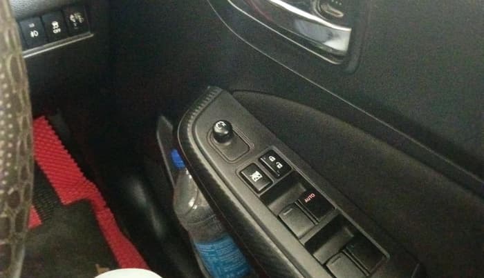 2023 Maruti Swift VXI, Petrol, Manual, 31,653 km, interior