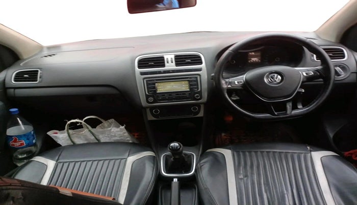 2015 Volkswagen Polo HIGHLINE1.5L, Diesel, Manual, 89,896 km, interior