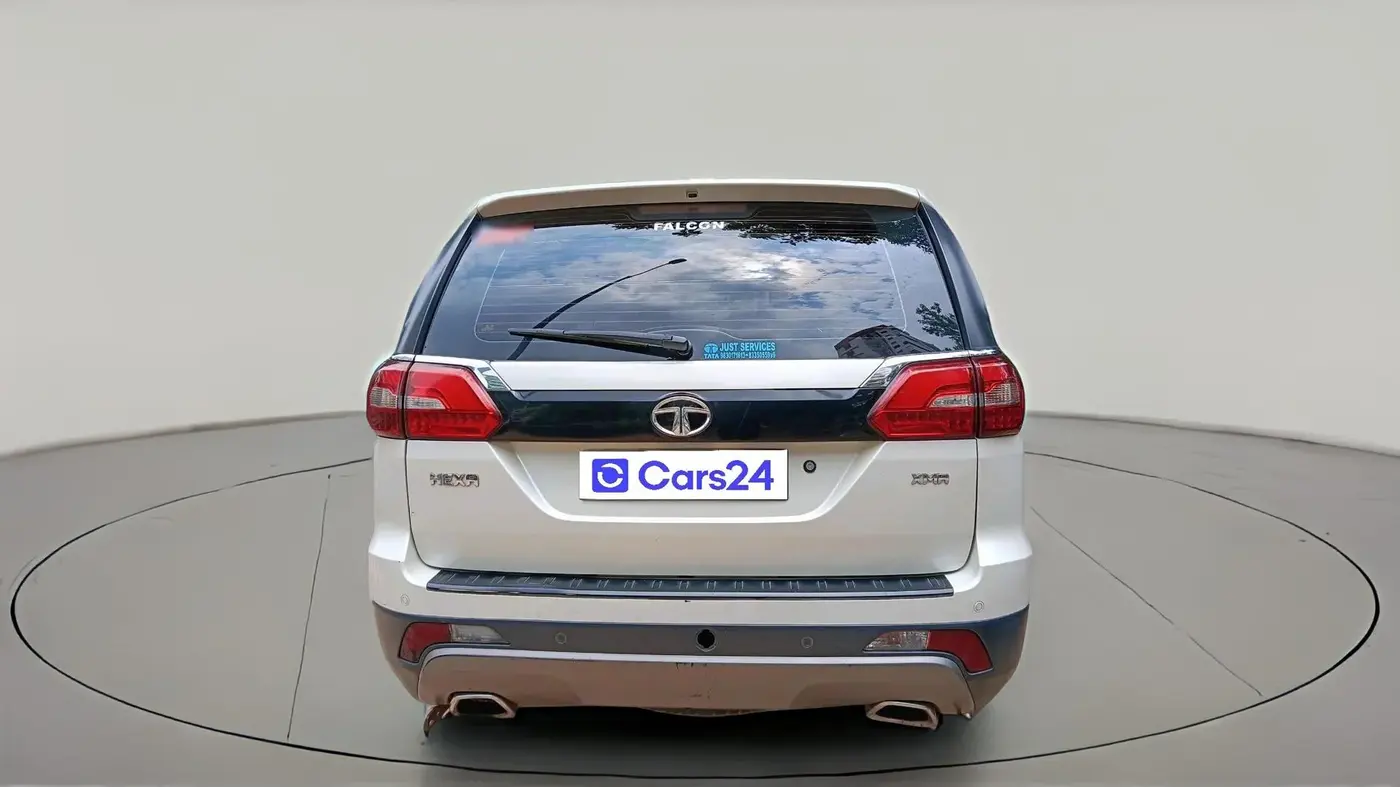 2017 Tata Hexa XMA 4X2 7 STR, Diesel, Automatic, 34,610 km, exterior