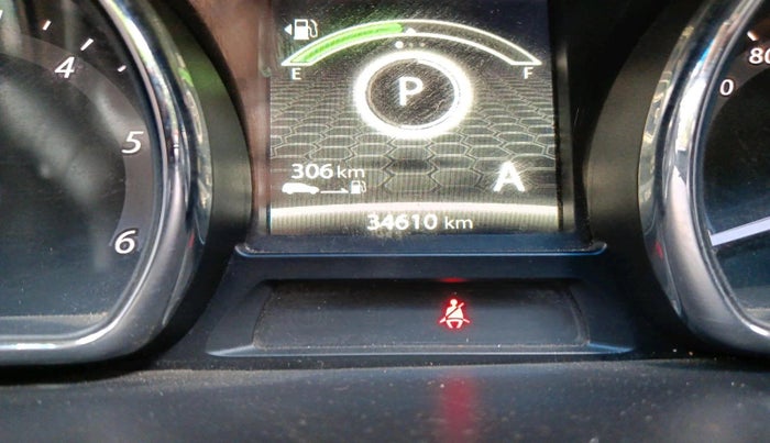 2017 Tata Hexa XMA 4X2 7 STR, Diesel, Automatic, 34,610 km, interior
