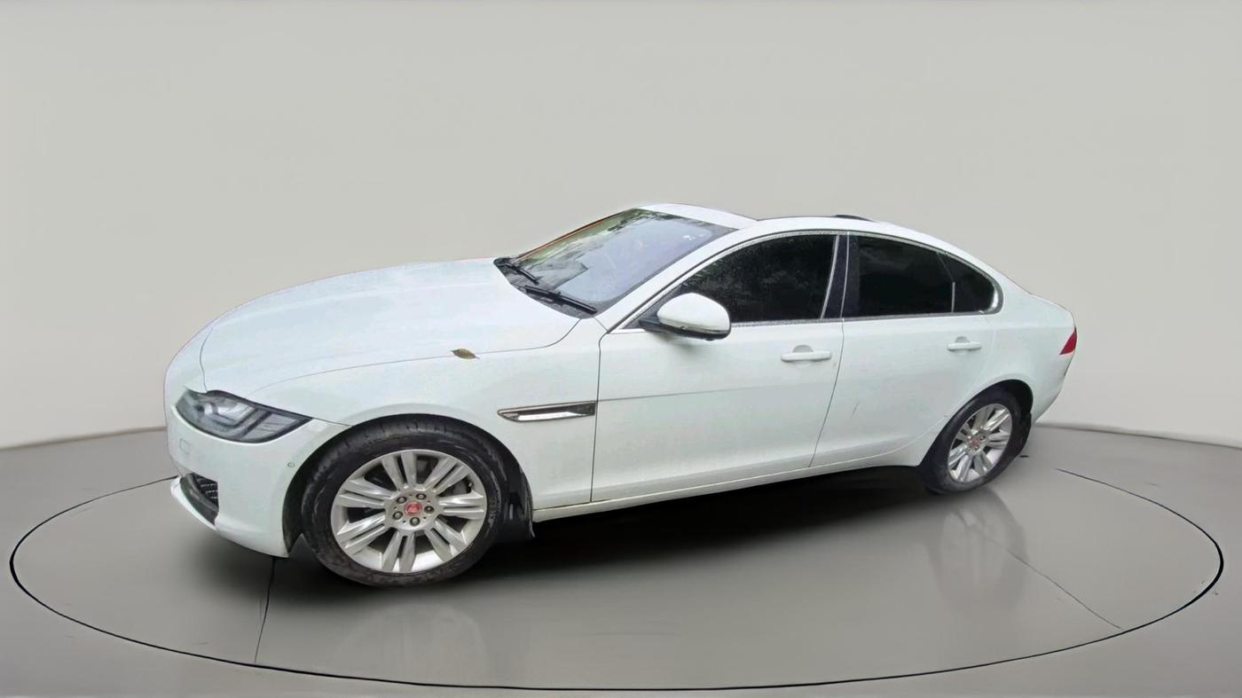 2016 Jaguar XF PORTFOLIO 2.0 PETROL , Petrol, Automatic, 39,477 km, exterior