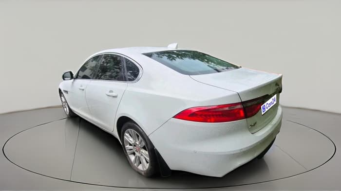 2016 Jaguar XF PORTFOLIO 2.0 PETROL , Petrol, Automatic, 39,477 km, exterior