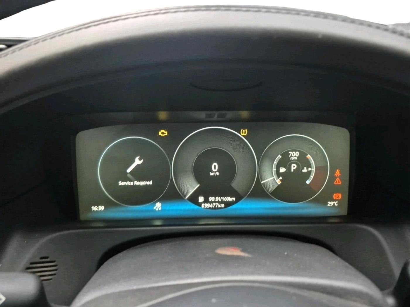 2016 Jaguar XF PORTFOLIO 2.0 PETROL , Petrol, Automatic, 39,477 km, interior