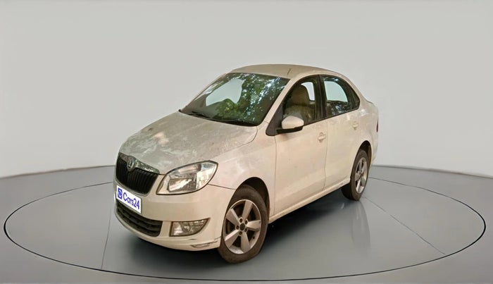 2015 Skoda Rapid AMBITION 1.6 MPI MT, Petrol, Manual, 52,751 km, exterior