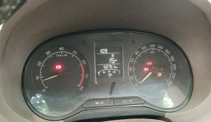 2015 Skoda Rapid AMBITION 1.6 MPI MT, Petrol, Manual, 52,751 km, interior