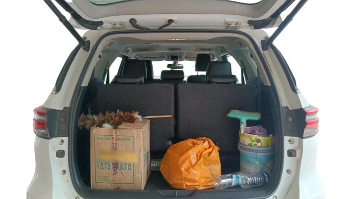 2023 Toyota Fortuner 4X4 AT 2.8 DIESEL, Diesel, Automatic, 83,943 km, exterior