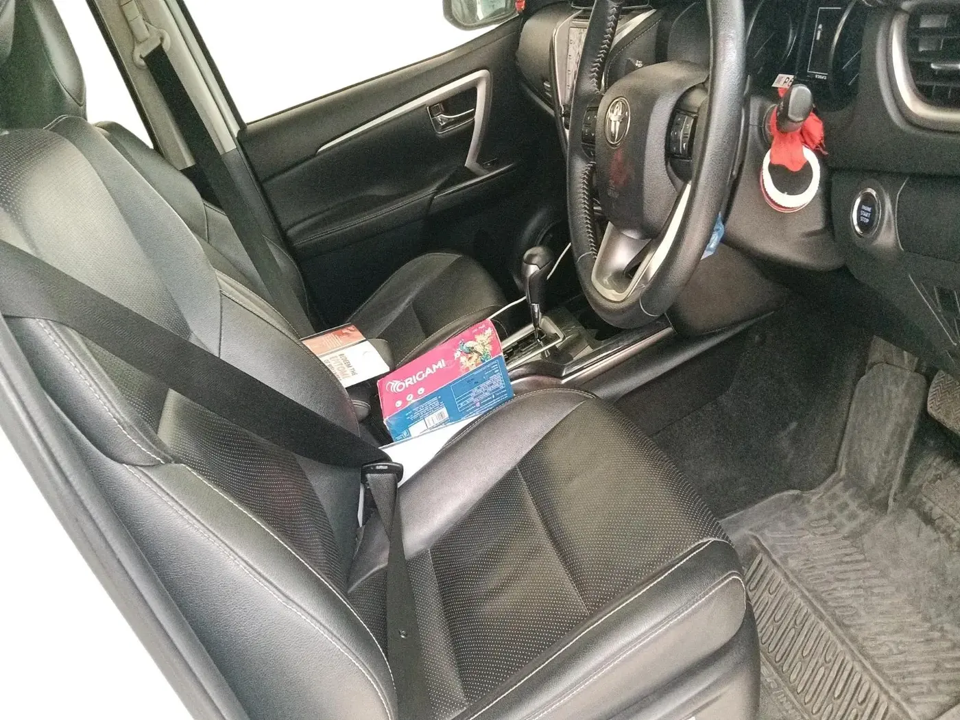 2023 Toyota Fortuner 4X4 AT 2.8 DIESEL, Diesel, Automatic, 83,943 km, interior