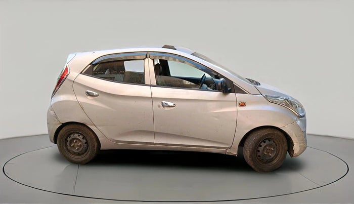 2016 Hyundai Eon MAGNA +, Petrol, Manual, 52,959 km, exterior