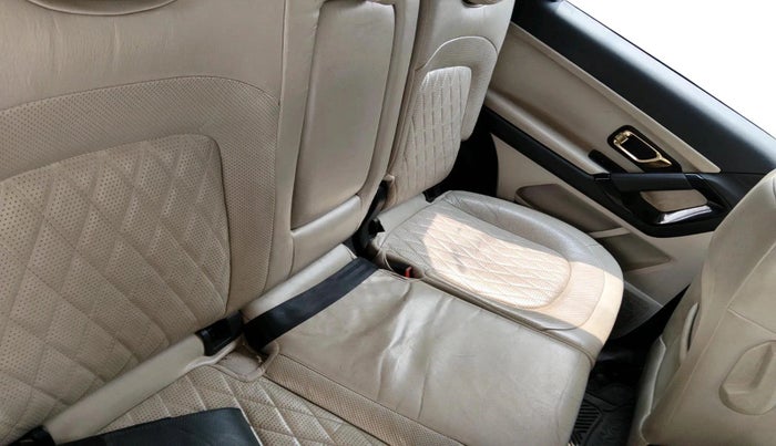 2021 Tata Safari XZ PLUS GOLD, Diesel, Manual, 47,929 km, interior