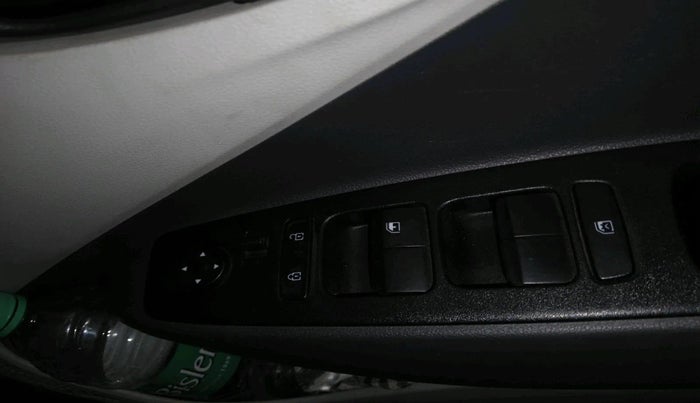 2024 Hyundai GRAND I10 NIOS MAGNA 1.2 KAPPA VTVT, Petrol, Manual, 3,457 km, interior