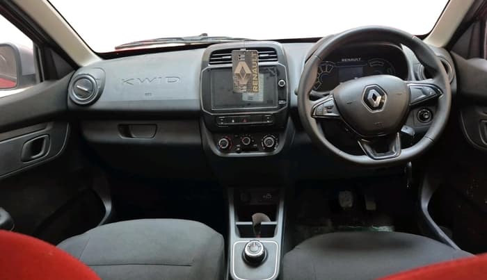 2023 Renault Kwid RXT 1.0 AMT, Petrol, Automatic, 96 km, interior