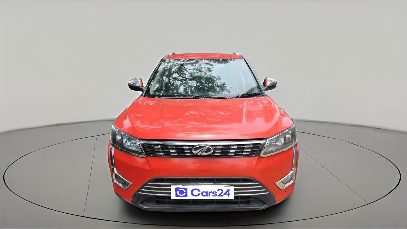 2019 Mahindra XUV300 W4 1.2 PETROL, Petrol, Manual, 76,867 km, exterior