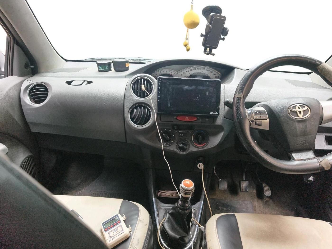 2012 Toyota Etios VX-D, Diesel, Manual, 1,59,482 km, interior