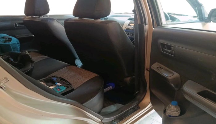 2011 Maruti Swift Dzire LXI, Petrol, Manual, 1,18,602 km, interior