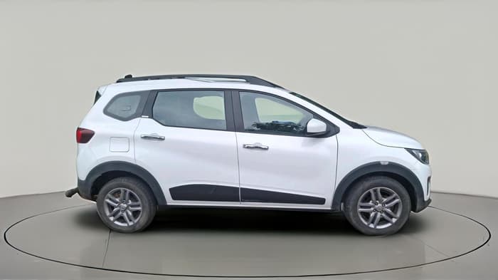 2020 Renault TRIBER RXZ AMT, Petrol, Automatic, 14,349 km, exterior