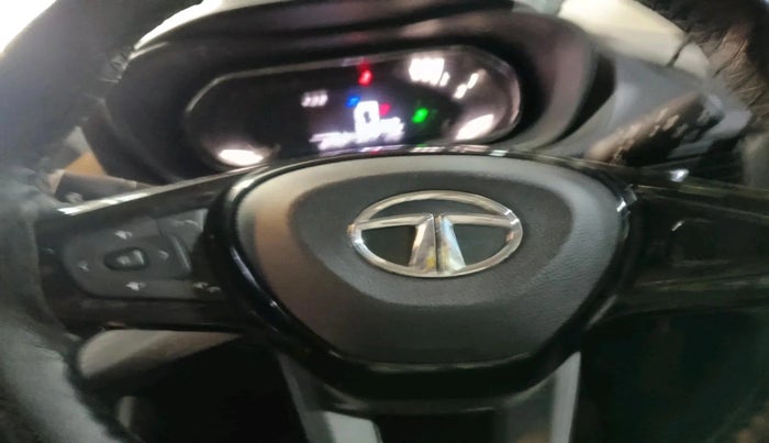 2021 Tata NEXON XM SUNROOF PETROL, Petrol, Manual, 10,114 km, interior